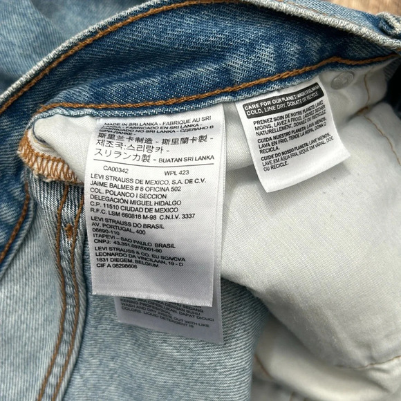 Levi’s Denim Button Skirt Size 27 - Picture 6 of 9